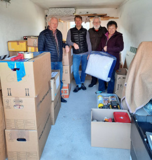 Familie Brunnhuber in der Garage